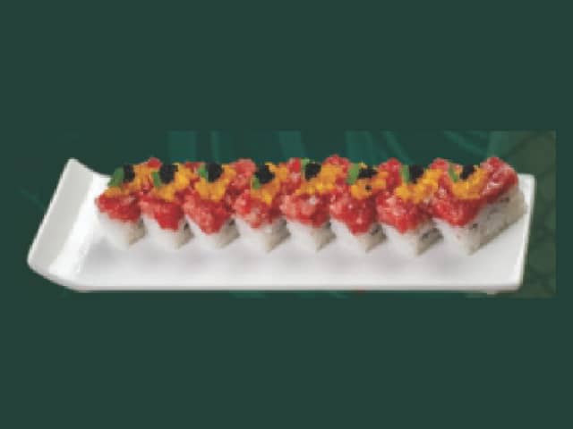Tuna Mango Roll
