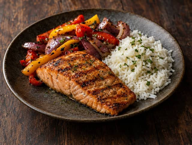 Grill Salmon w/ Rice