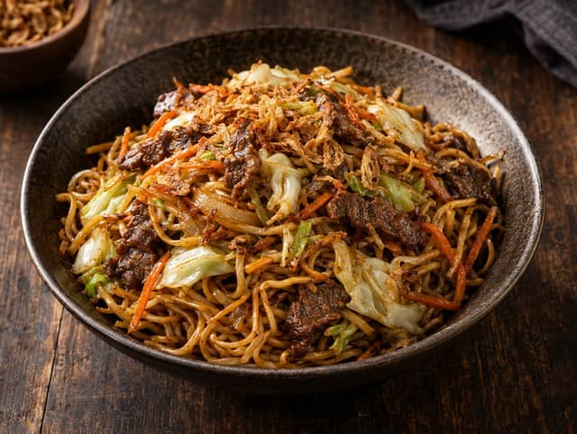 Hakka Noodles (Beef)